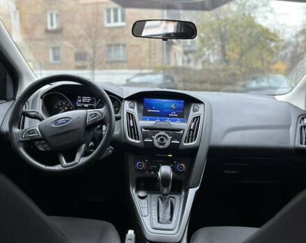 Червоний Форд Фокус, об'ємом двигуна 2 л та пробігом 89 тис. км за 11200 $, фото 12 на Automoto.ua