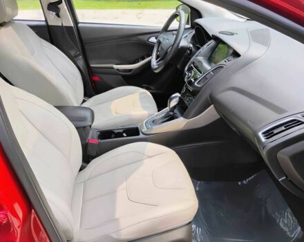 Красный Форд Фокус, объемом двигателя 2 л и пробегом 39 тыс. км за 7900 $, фото 8 на Automoto.ua