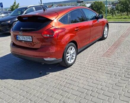 Красный Форд Фокус, объемом двигателя 2 л и пробегом 151 тыс. км за 8000 $, фото 3 на Automoto.ua