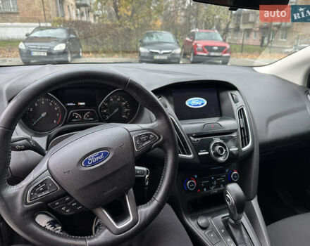 Червоний Форд Фокус, об'ємом двигуна 2 л та пробігом 89 тис. км за 11200 $, фото 14 на Automoto.ua