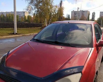 Красный Форд Фокус, объемом двигателя 2 л и пробегом 200 тыс. км за 2700 $, фото 3 на Automoto.ua
