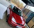 Красный Форд Фокус, объемом двигателя 1.6 л и пробегом 300 тыс. км за 2500 $, фото 1 на Automoto.ua