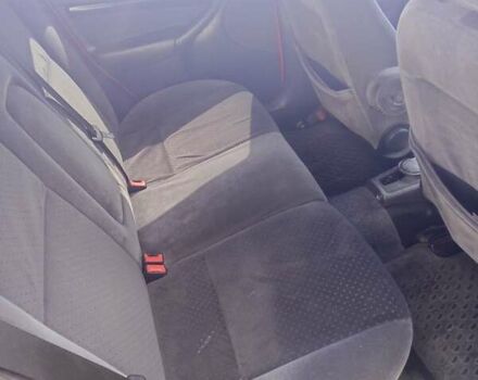 Красный Форд Фокус, объемом двигателя 1.8 л и пробегом 361 тыс. км за 2800 $, фото 9 на Automoto.ua