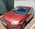 Красный Форд Фокус, объемом двигателя 2 л и пробегом 469 тыс. км за 2800 $, фото 4 на Automoto.ua