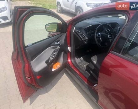 Красный Форд Фокус, объемом двигателя 2 л и пробегом 160 тыс. км за 6700 $, фото 11 на Automoto.ua