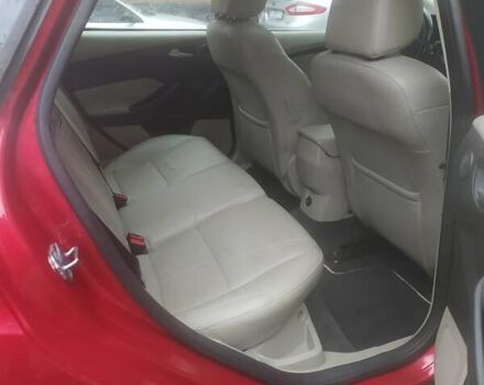 Красный Форд Фокус, объемом двигателя 2 л и пробегом 173 тыс. км за 7700 $, фото 4 на Automoto.ua