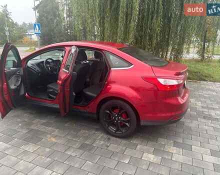 Красный Форд Фокус, объемом двигателя 2 л и пробегом 144 тыс. км за 7800 $, фото 7 на Automoto.ua