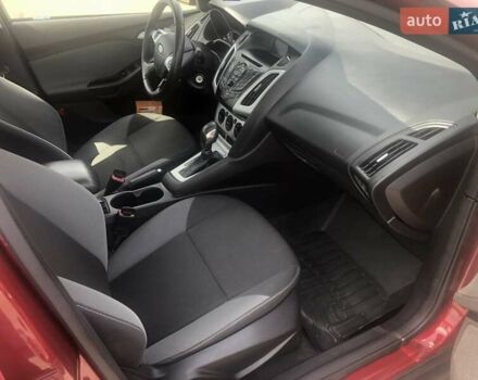 Красный Форд Фокус, объемом двигателя 2 л и пробегом 160 тыс. км за 6700 $, фото 12 на Automoto.ua