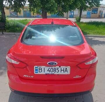 Красный Форд Фокус, объемом двигателя 2 л и пробегом 100 тыс. км за 7700 $, фото 5 на Automoto.ua