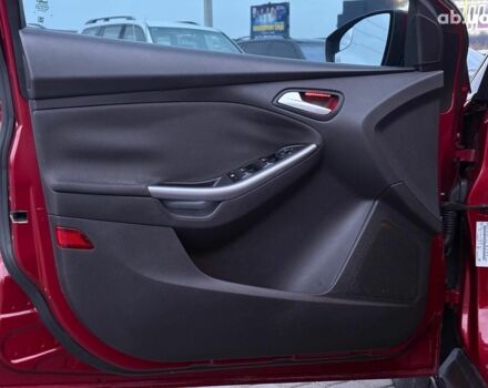 Червоний Форд Фокус, об'ємом двигуна 2 л та пробігом 166 тис. км за 7790 $, фото 17 на Automoto.ua