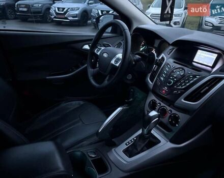 Червоний Форд Фокус, об'ємом двигуна 2 л та пробігом 166 тис. км за 7790 $, фото 30 на Automoto.ua