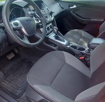 Красный Форд Фокус, объемом двигателя 2 л и пробегом 100 тыс. км за 7700 $, фото 8 на Automoto.ua