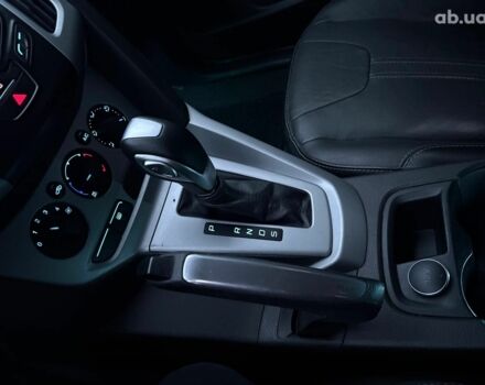 Червоний Форд Фокус, об'ємом двигуна 2 л та пробігом 166 тис. км за 7790 $, фото 27 на Automoto.ua