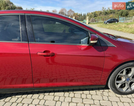 Червоний Форд Фокус, об'ємом двигуна 2 л та пробігом 165 тис. км за 7100 $, фото 16 на Automoto.ua