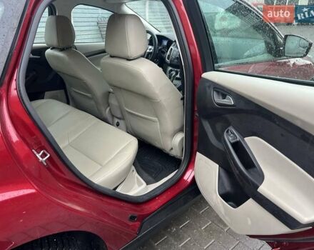 Красный Форд Фокус, объемом двигателя 2 л и пробегом 210 тыс. км за 6700 $, фото 14 на Automoto.ua