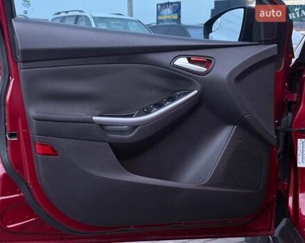 Червоний Форд Фокус, об'ємом двигуна 2 л та пробігом 166 тис. км за 7790 $, фото 17 на Automoto.ua