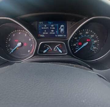 Красный Форд Фокус, объемом двигателя 2 л и пробегом 100 тыс. км за 7700 $, фото 7 на Automoto.ua