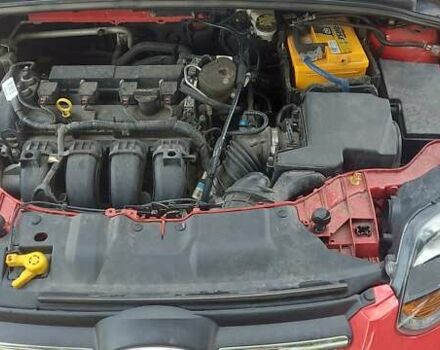 Красный Форд Фокус, объемом двигателя 2 л и пробегом 100 тыс. км за 7700 $, фото 11 на Automoto.ua