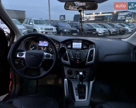 Червоний Форд Фокус, об'ємом двигуна 2 л та пробігом 166 тис. км за 7790 $, фото 35 на Automoto.ua