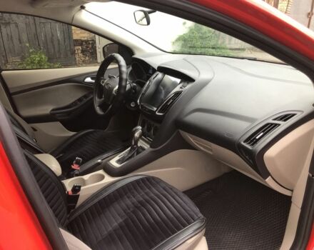 Красный Форд Фокус, объемом двигателя 2 л и пробегом 316 тыс. км за 6699 $, фото 9 на Automoto.ua