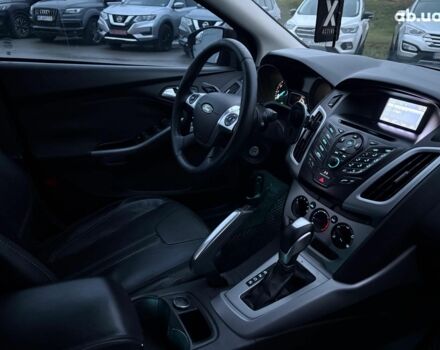 Червоний Форд Фокус, об'ємом двигуна 2 л та пробігом 166 тис. км за 7790 $, фото 30 на Automoto.ua