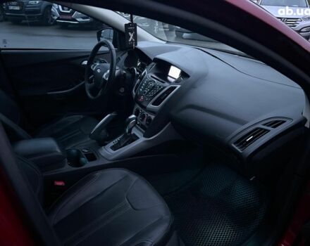 Червоний Форд Фокус, об'ємом двигуна 2 л та пробігом 166 тис. км за 7790 $, фото 31 на Automoto.ua