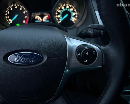 Червоний Форд Фокус, об'ємом двигуна 2 л та пробігом 166 тис. км за 7790 $, фото 23 на Automoto.ua
