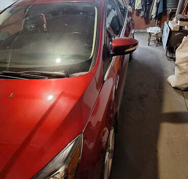 Красный Форд Фокус, объемом двигателя 2 л и пробегом 130 тыс. км за 9300 $, фото 22 на Automoto.ua