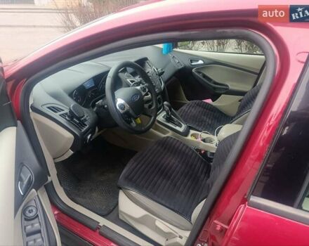 Красный Форд Фокус, объемом двигателя 2 л и пробегом 174 тыс. км за 7400 $, фото 3 на Automoto.ua