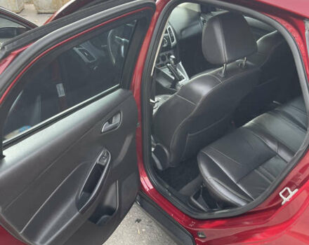 Красный Форд Фокус, объемом двигателя 2 л и пробегом 206 тыс. км за 6500 $, фото 6 на Automoto.ua