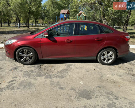 Красный Форд Фокус, объемом двигателя 2 л и пробегом 118 тыс. км за 7000 $, фото 4 на Automoto.ua