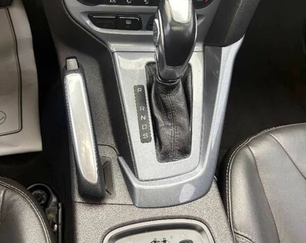 Червоний Форд Фокус, об'ємом двигуна 2 л та пробігом 89 тис. км за 8000 $, фото 7 на Automoto.ua