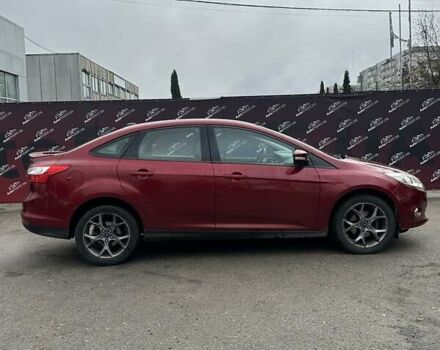 Красный Форд Фокус, объемом двигателя 2 л и пробегом 146 тыс. км за 8200 $, фото 4 на Automoto.ua