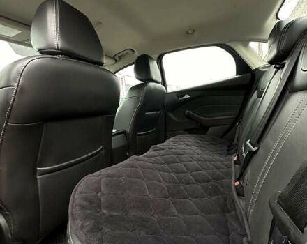 Красный Форд Фокус, объемом двигателя 2 л и пробегом 146 тыс. км за 8200 $, фото 21 на Automoto.ua