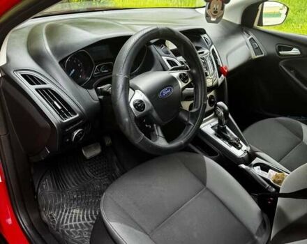 Форд Фокус 2014 в Тернополе на Automoto.ua Красный Форд Фокус, объемом двигателя 2 л и пробегом 200 тыс. км за 7600 $, фото 1 на Automoto.ua