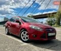 Красный Форд Фокус, объемом двигателя 2 л и пробегом 131 тыс. км за 7900 $, фото 1 на Automoto.ua