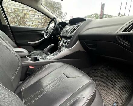 Красный Форд Фокус, объемом двигателя 2 л и пробегом 146 тыс. км за 8200 $, фото 25 на Automoto.ua