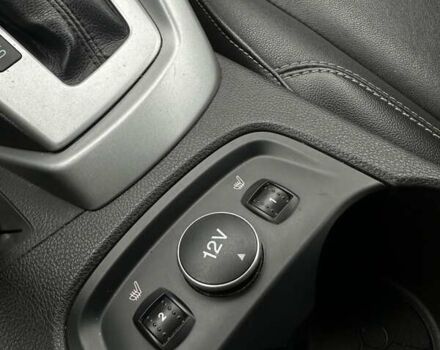 Красный Форд Фокус, объемом двигателя 2 л и пробегом 146 тыс. км за 8200 $, фото 13 на Automoto.ua