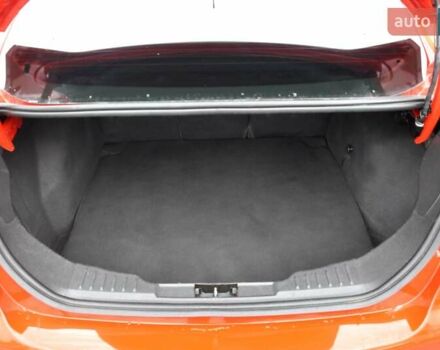 Червоний Форд Фокус, об'ємом двигуна 2 л та пробігом 207 тис. км за 6999 $, фото 22 на Automoto.ua