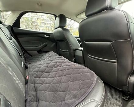 Красный Форд Фокус, объемом двигателя 2 л и пробегом 146 тыс. км за 8200 $, фото 23 на Automoto.ua