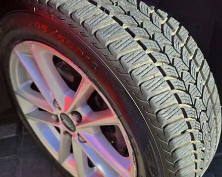 Червоний Форд Фокус, об'ємом двигуна 2 л та пробігом 162 тис. км за 9000 $, фото 23 на Automoto.ua