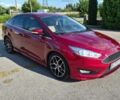 Красный Форд Фокус, объемом двигателя 2 л и пробегом 145 тыс. км за 7900 $, фото 1 на Automoto.ua