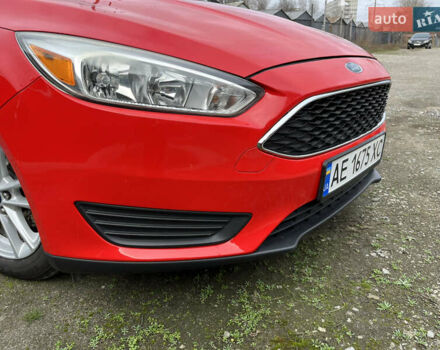 Красный Форд Фокус, объемом двигателя 2 л и пробегом 124 тыс. км за 8300 $, фото 13 на Automoto.ua