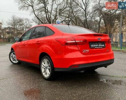 Красный Форд Фокус, объемом двигателя 2 л и пробегом 124 тыс. км за 7999 $, фото 6 на Automoto.ua