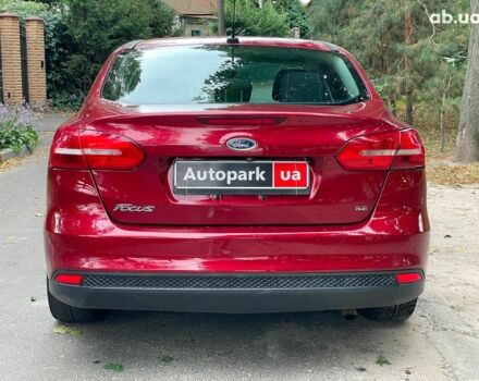 Красный Форд Фокус, объемом двигателя 2 л и пробегом 248 тыс. км за 6490 $, фото 7 на Automoto.ua