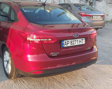 Красный Форд Фокус, объемом двигателя 2.01 л и пробегом 75 тыс. км за 7800 $, фото 1 на Automoto.ua