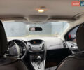 Красный Форд Фокус, объемом двигателя 2 л и пробегом 124 тыс. км за 8300 $, фото 21 на Automoto.ua