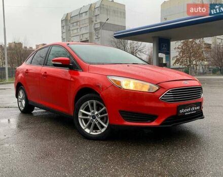 Красный Форд Фокус, объемом двигателя 2 л и пробегом 124 тыс. км за 7999 $, фото 2 на Automoto.ua