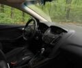 Красный Форд Фокус, объемом двигателя 2 л и пробегом 130 тыс. км за 8500 $, фото 14 на Automoto.ua