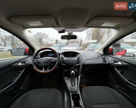 Красный Форд Фокус, объемом двигателя 2 л и пробегом 126 тыс. км за 7700 $, фото 28 на Automoto.ua